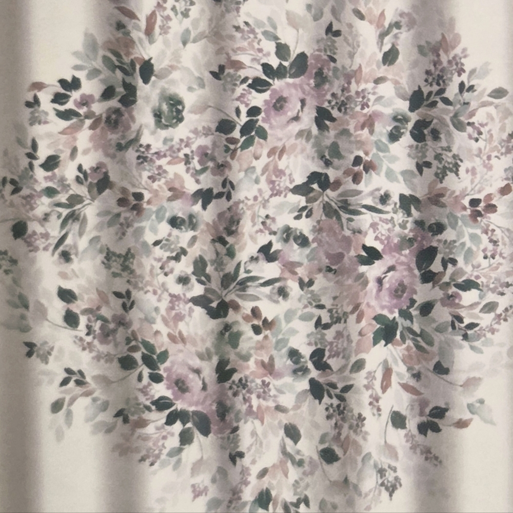 Envogue Floral Shower Curtain
